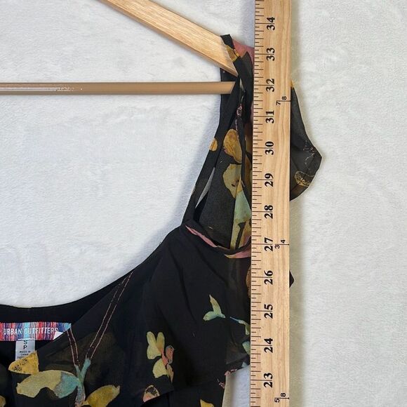 Urban outfitters Teyanna Floral‎ Cold Shoulder Mini Dress-NWT - Picture 4 of 8